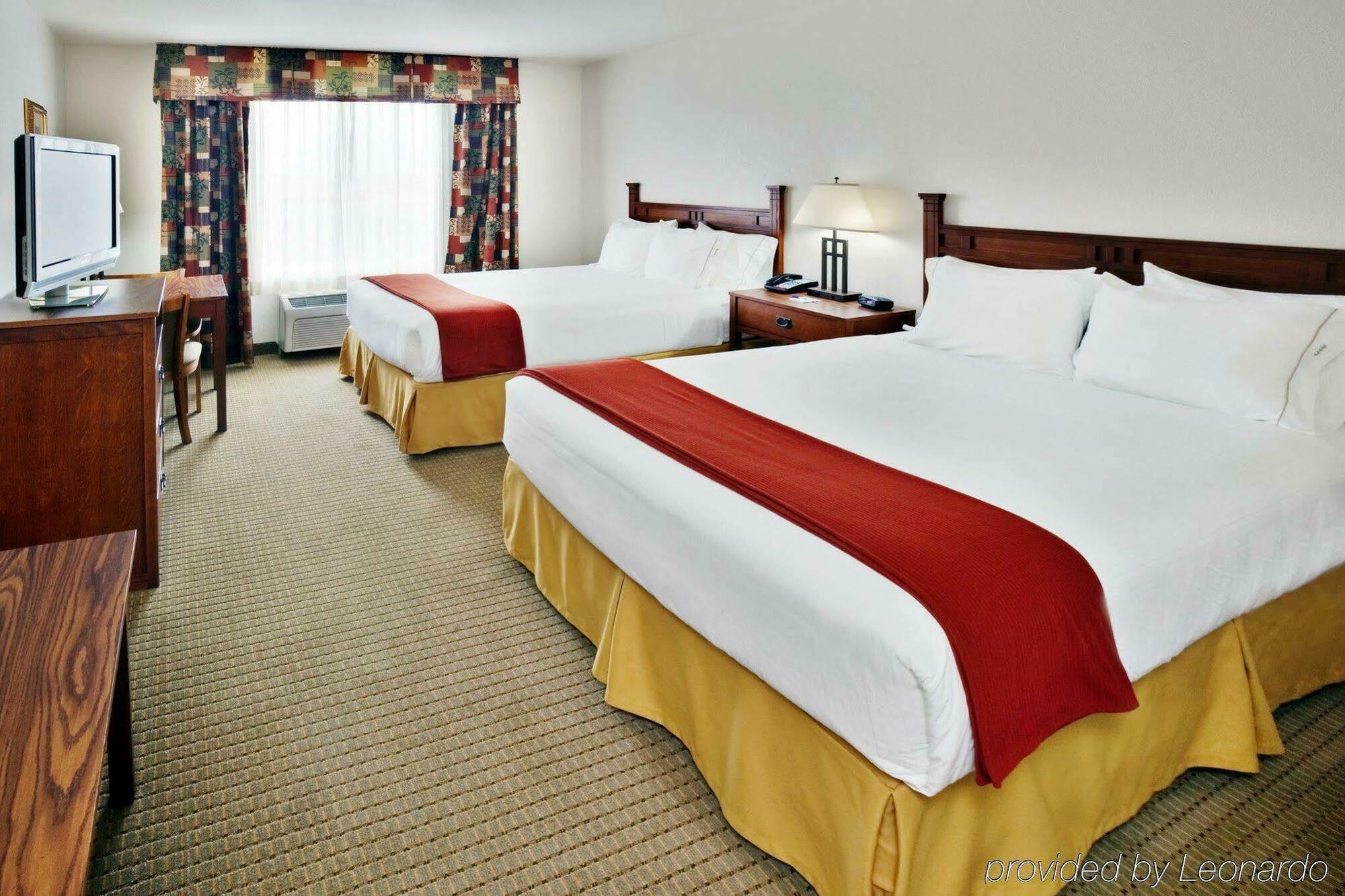 Holiday Inn Express & Suites Jacksonville By Ihg South Jacksonville Exterior foto